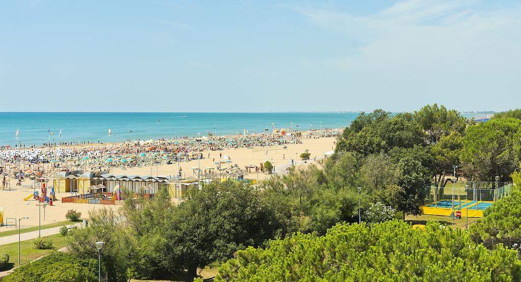 Hotel Montecarlo Bibione Eksteriør bilde