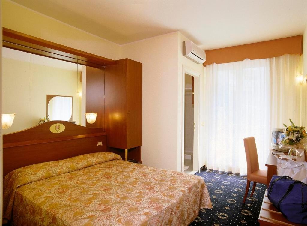 Hotel Montecarlo Bibione Rom bilde