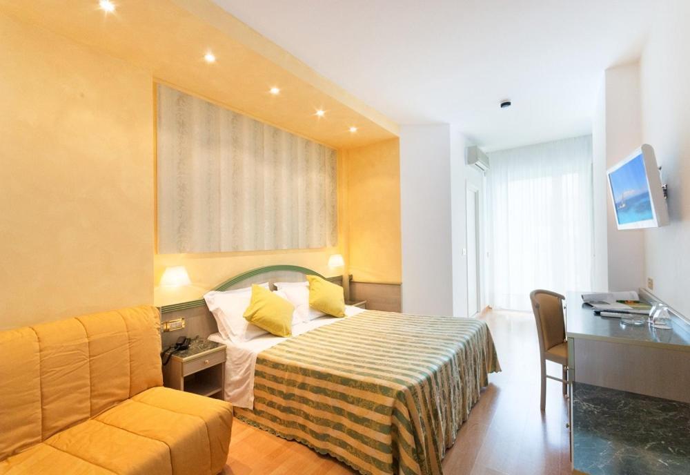 Hotel Montecarlo Bibione Eksteriør bilde